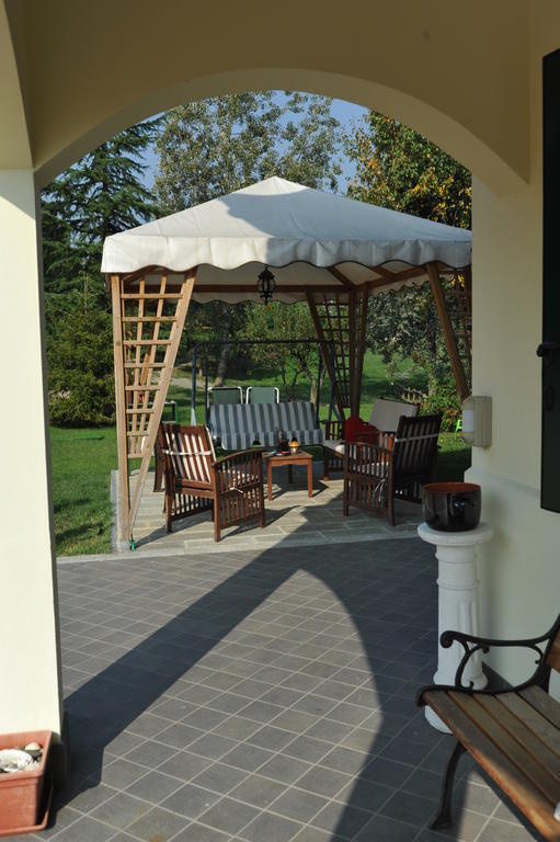 Cascina Rosa Camilla Bed and Breakfast Carpeneto Exteriör bild