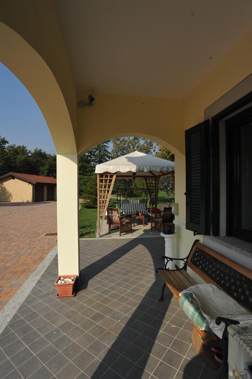 Cascina Rosa Camilla Bed and Breakfast Carpeneto Exteriör bild