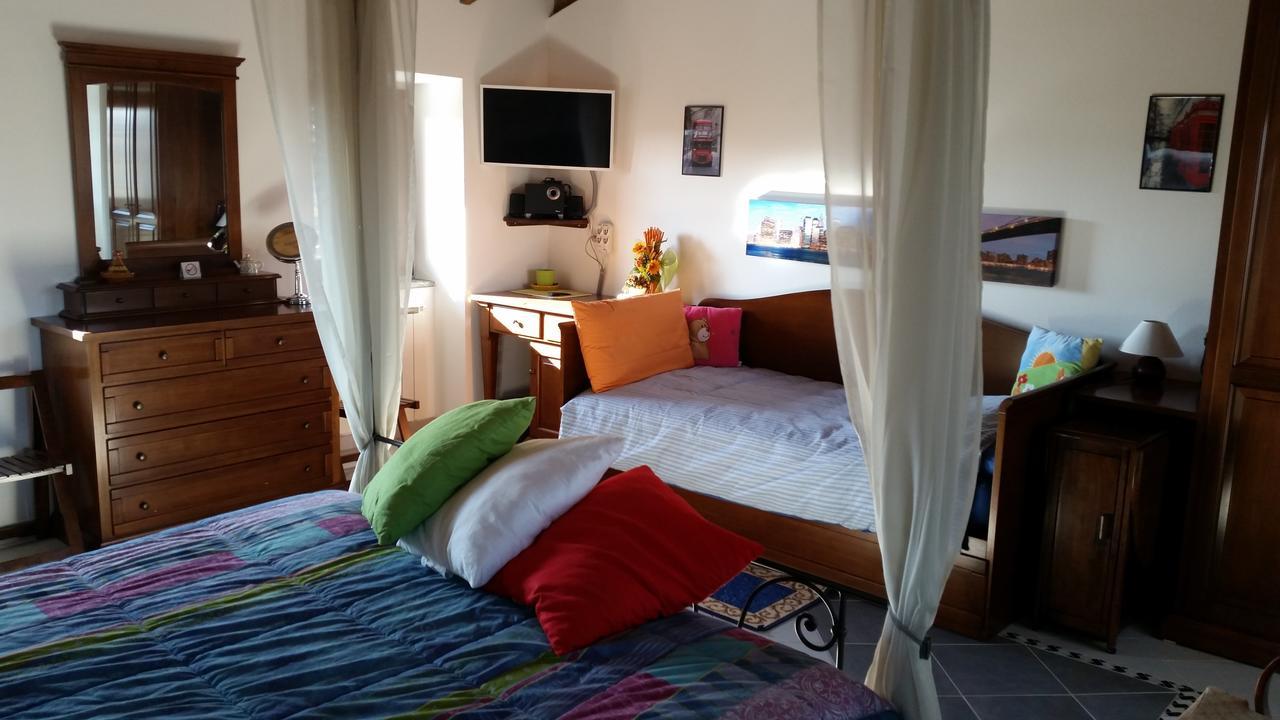 Cascina Rosa Camilla Bed and Breakfast Carpeneto Exteriör bild